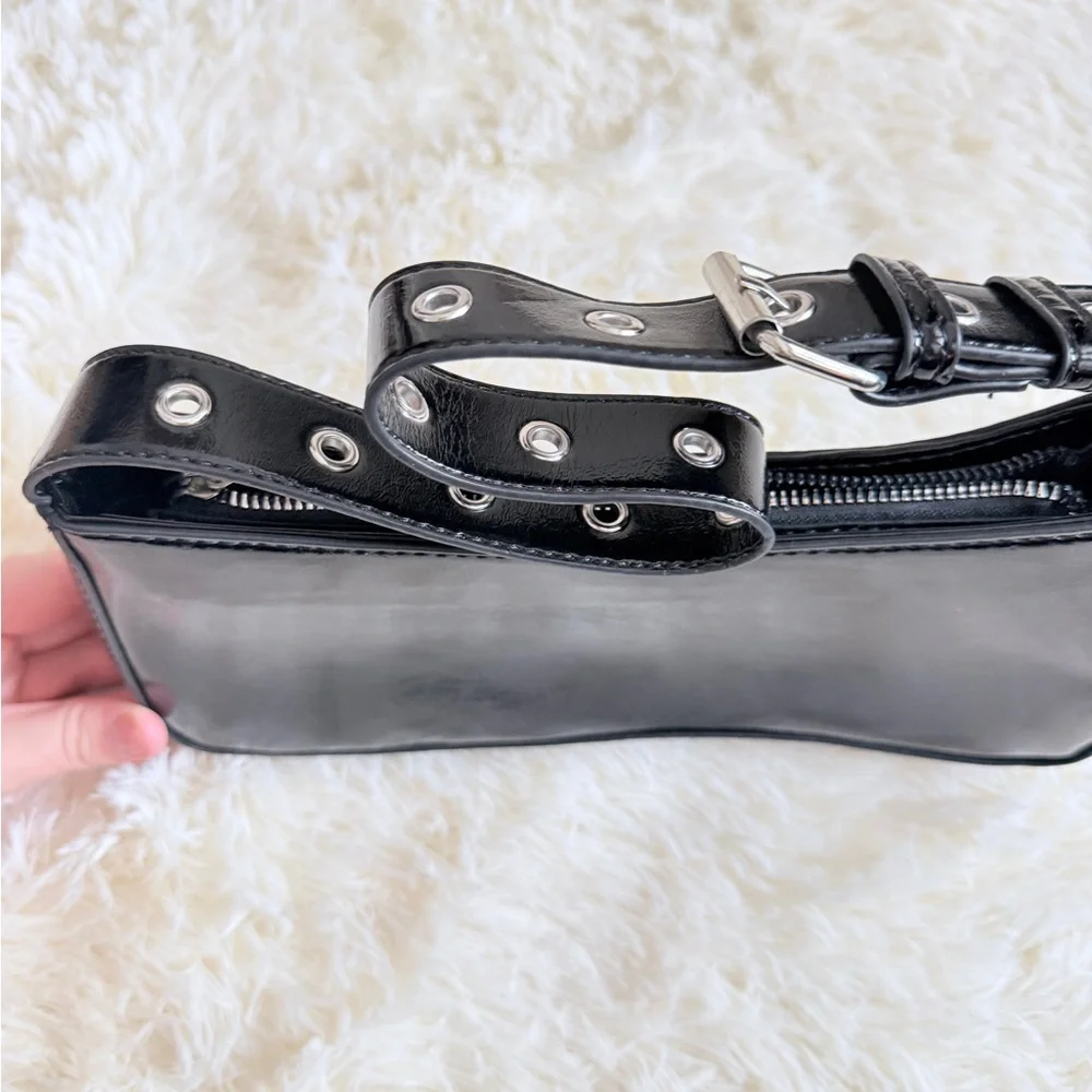Black Leather Women's Shoulder Bag